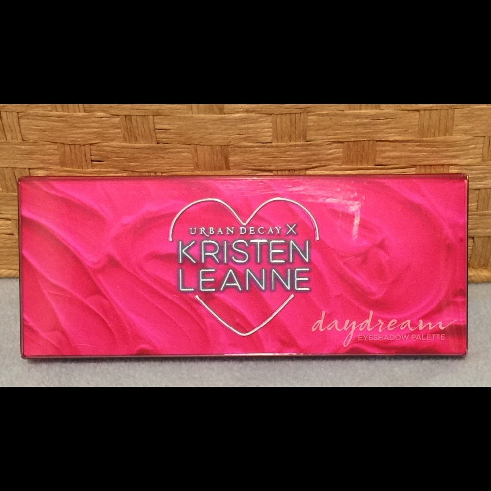 UD Kristen Leanne Daydream eyeshadow palette